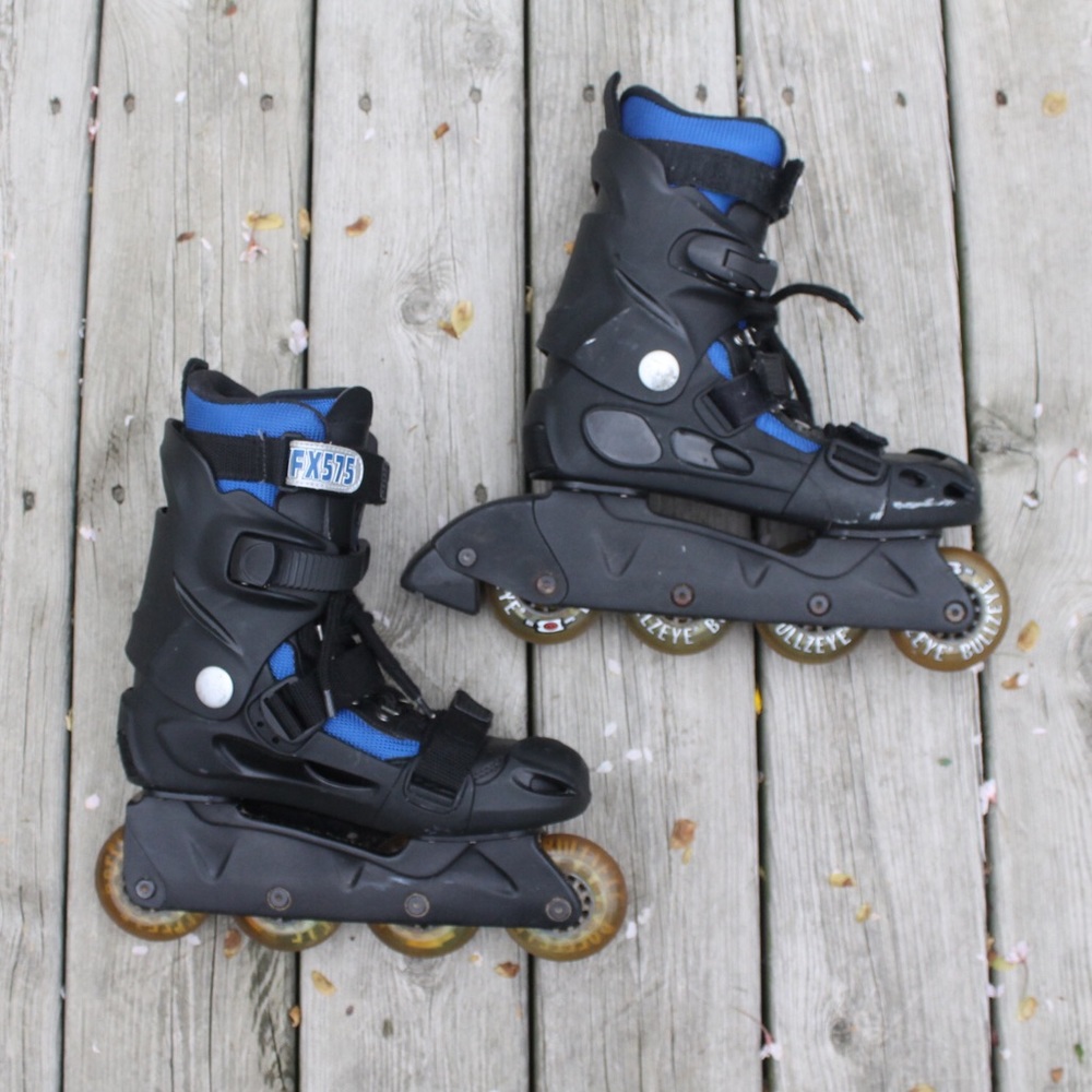 Rollerblades Women’s 8 Men’s 6 Black Blue